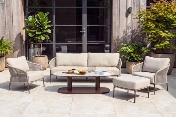4-seasons-outdoor-florence-lounge-set-with-footstool.jpg.jpg