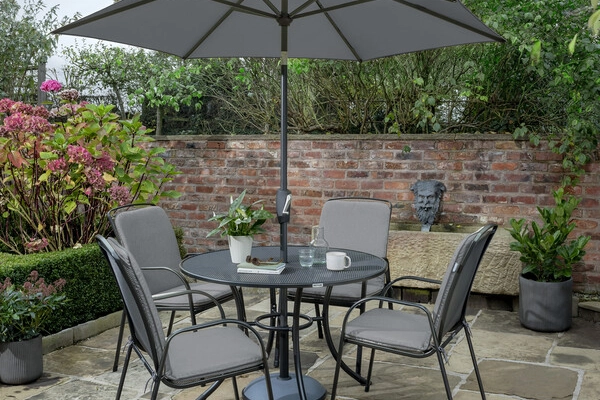 c9511-0200-51s940-t0419-0200s-pw25-930-savita-4-seater-set-slate-lifestyle.jpg.jpg
